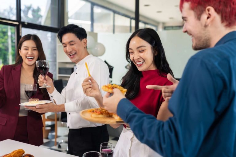 Tasting with Contrast – How to Acquire Visual Taste